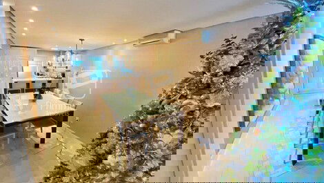 TEMPORADA- APARTAMENTO FRENTE MAR 4 SUITES EM BALNEARIO CAMBORIU