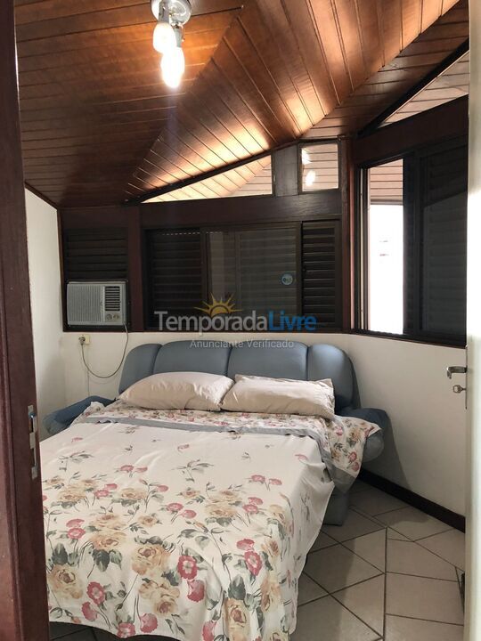 Apartamento para aluguel de temporada em Florianopolis (Canasvieiras)