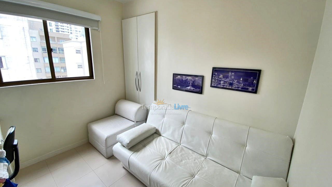 Apartamento para aluguel de temporada em Balneário Camboriú (Praia Central)