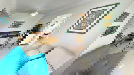 Ed. Márcia: 3 quartos // quadra mar // sacada // wifi