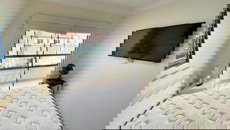 Ed. Márcia: 3 quartos // quadra mar // sacada // wifi