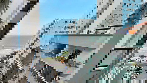 Ed. Márcia: 3 quartos // quadra mar // sacada // wifi