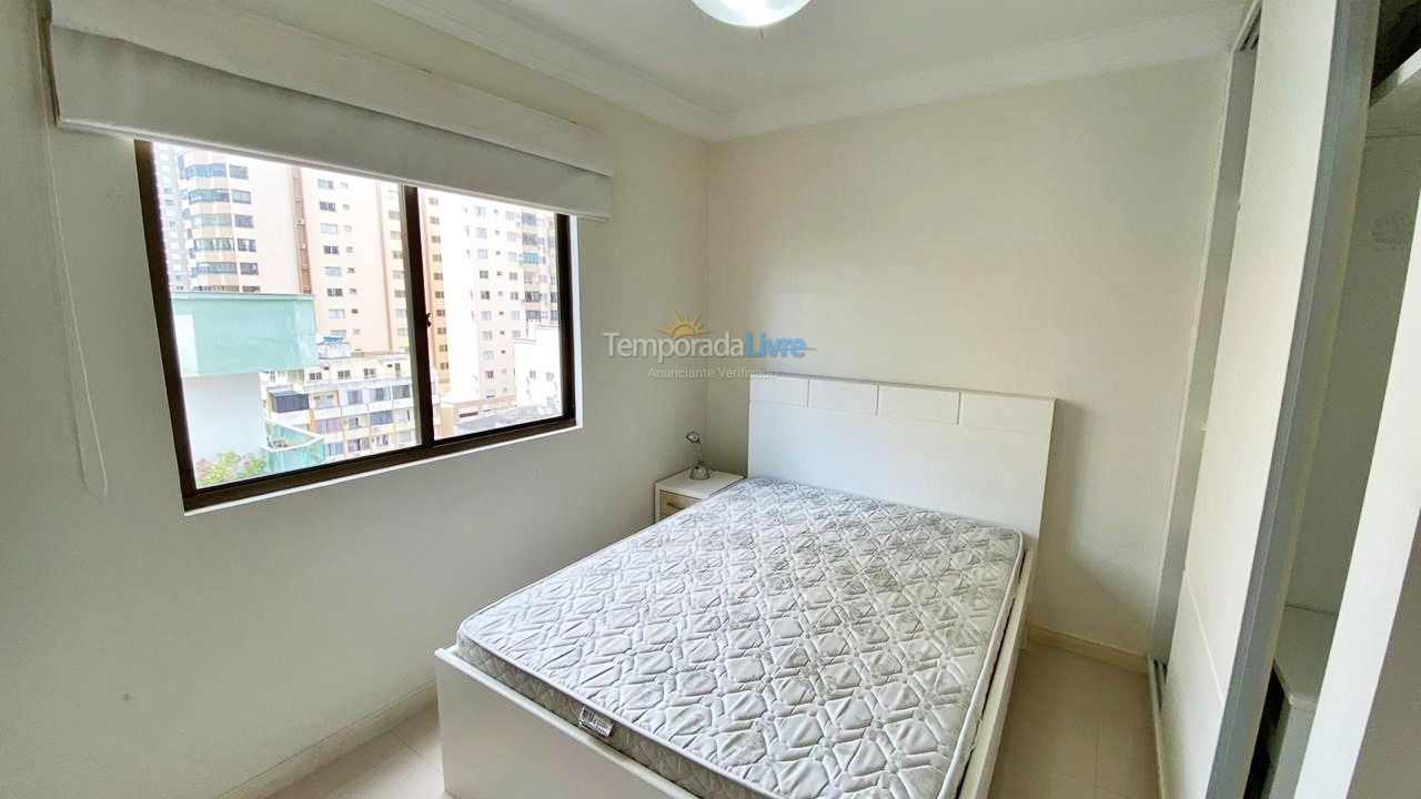 Apartamento para aluguel de temporada em Balneário Camboriú (Praia Central)