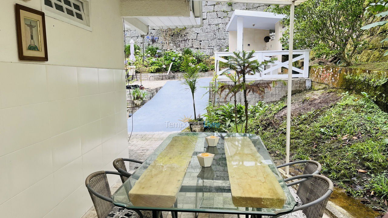 House for vacation rental in Petrópolis (Quitandinha)