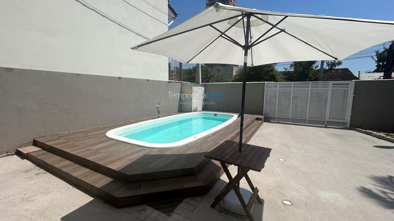 Casa para alquiler de vacaciones em Porto Belo (Perequê)