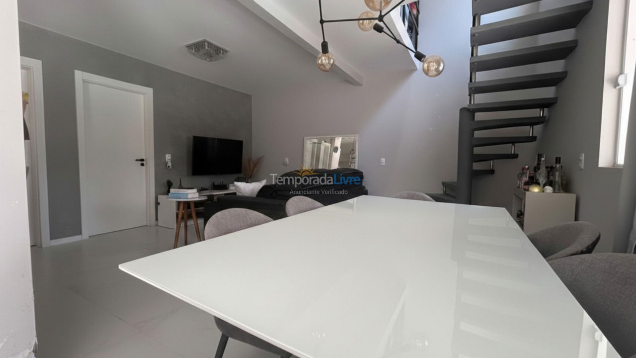 Casa para alquiler de vacaciones em Porto Belo (Perequê)