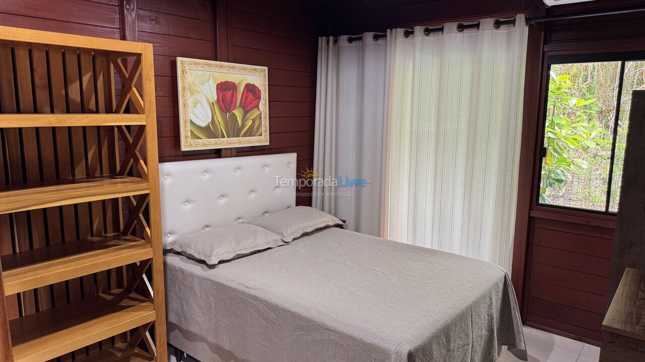 House for vacation rental in Palhoça (Praia do Sonho)