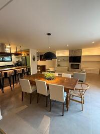 House 3 suites with swimming pool Lagoa da Conceição - RENTAL PER SEASON