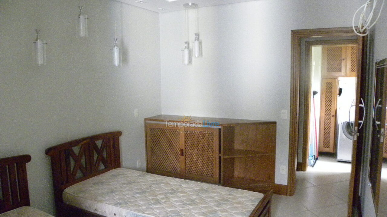 Apartamento para alquiler de vacaciones em Ubatuba (Praia Grande)