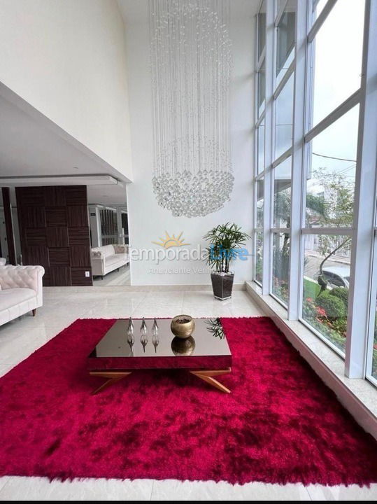 Apartamento para aluguel de temporada em Praia Grande (Guilhermina)