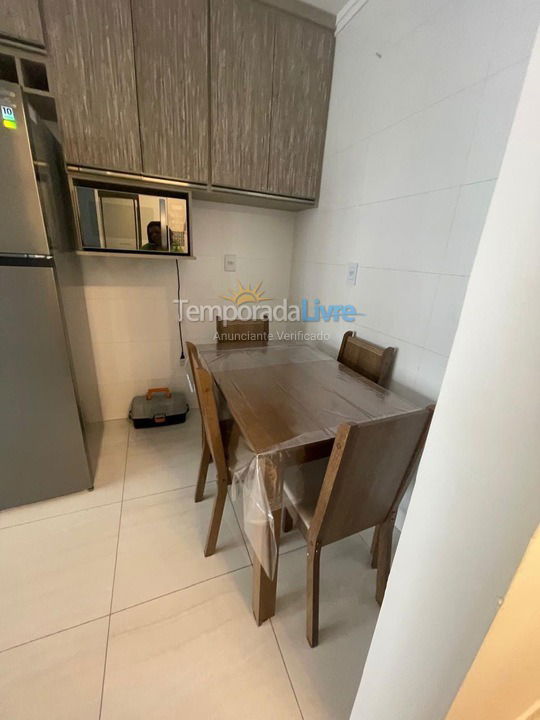 Apartamento para aluguel de temporada em Praia Grande (Guilhermina)