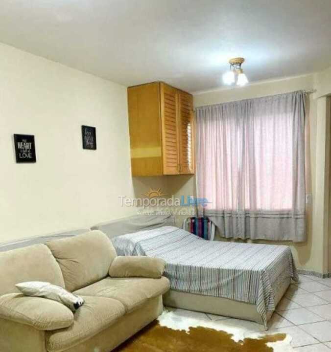 Apartamento para aluguel de temporada em Laguna (Praia do Sol)