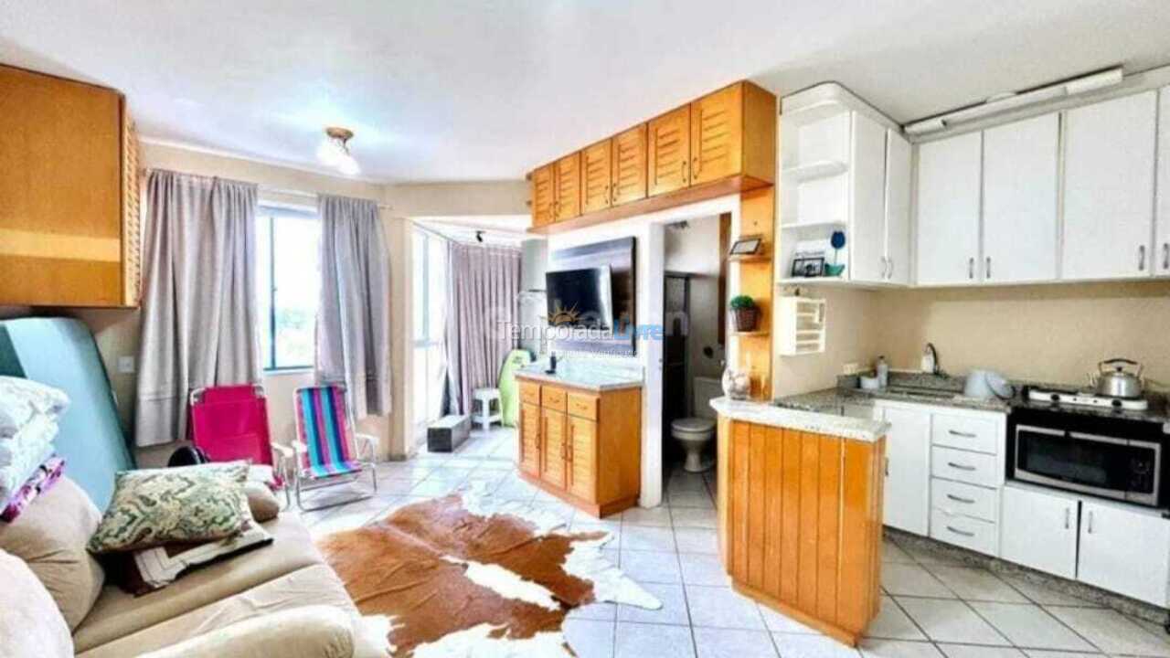 Apartamento para aluguel de temporada em Laguna (Praia do Sol)