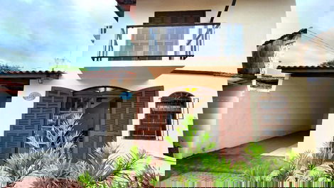 CASA DE 3 HABITACIONES