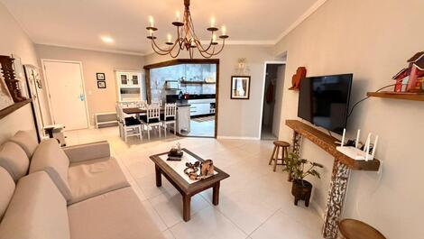 Seasonal rental in Ed. Tatiane: 2 bedrooms // private terrace