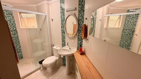 Seasonal rental in Ed. Tatiane: 2 bedrooms // private terrace