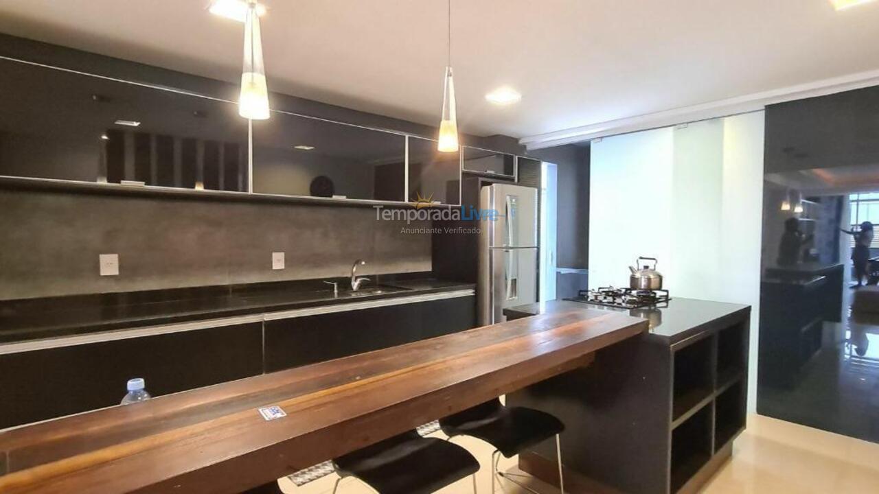 Apartamento para alquiler de vacaciones em Balneário Camboriú (Praia Central)