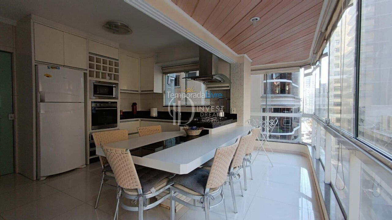 Apartment for vacation rental in Itapema (Meia Praia)