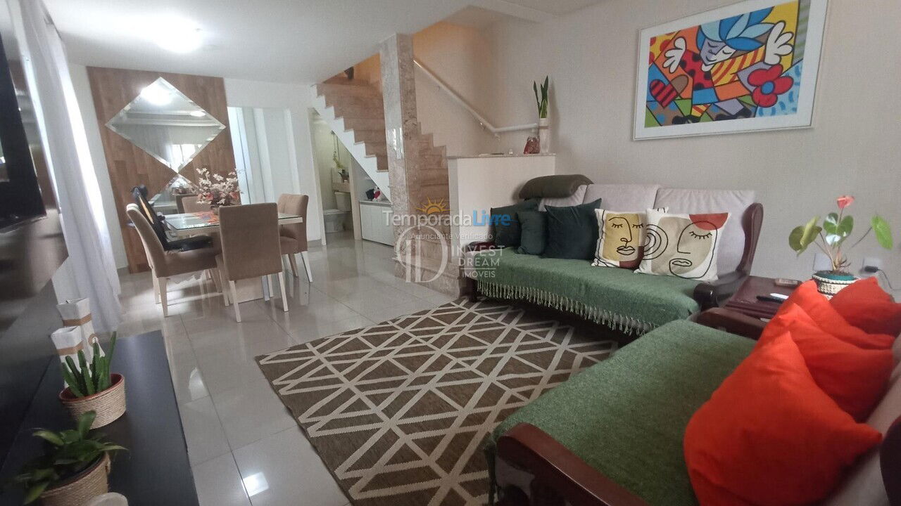 House for vacation rental in Itapema (Meia Praia)