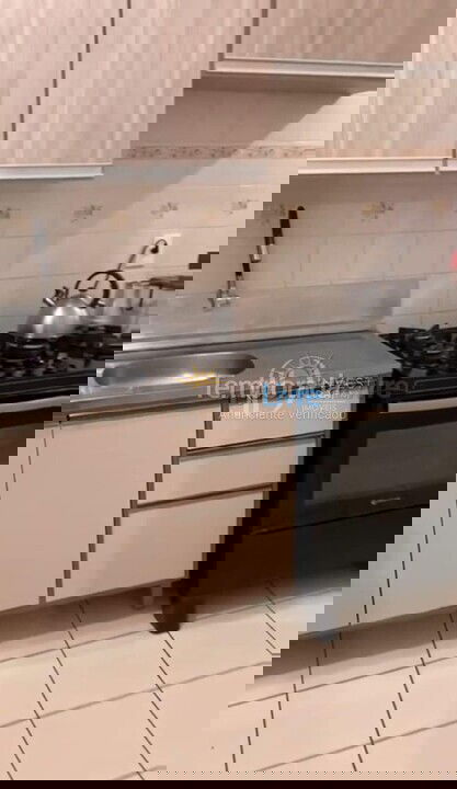 Apartamento para aluguel de temporada em Itapema (Centro)