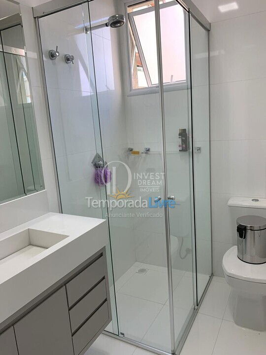 Apartamento para alquiler de vacaciones em Itapema (Meia Praia)