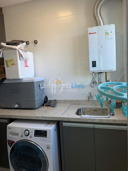 Apartamento para alquiler de vacaciones em Itapema (Meia Praia)