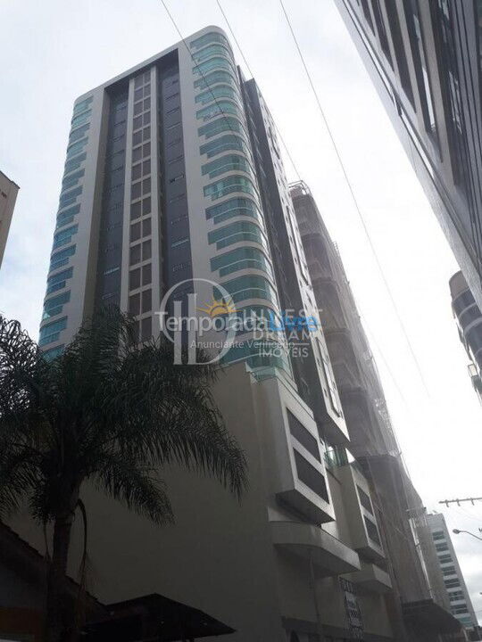 Apartment for vacation rental in Itapema (Meia Praia)