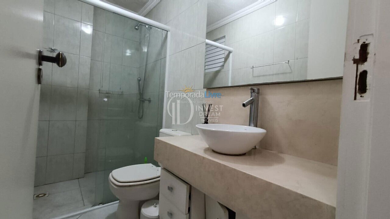 Apartment for vacation rental in Itapema (Meia Praia)