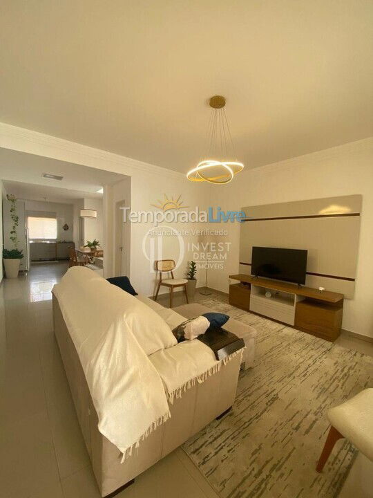 House for vacation rental in Itapema (Perequê)