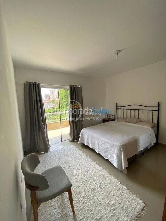 House for vacation rental in Itapema (Perequê)