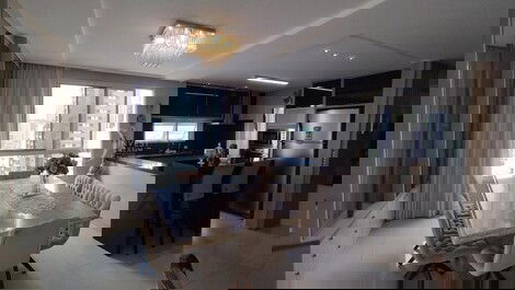 Apartamento para alugar em Itapema - Meia Praia