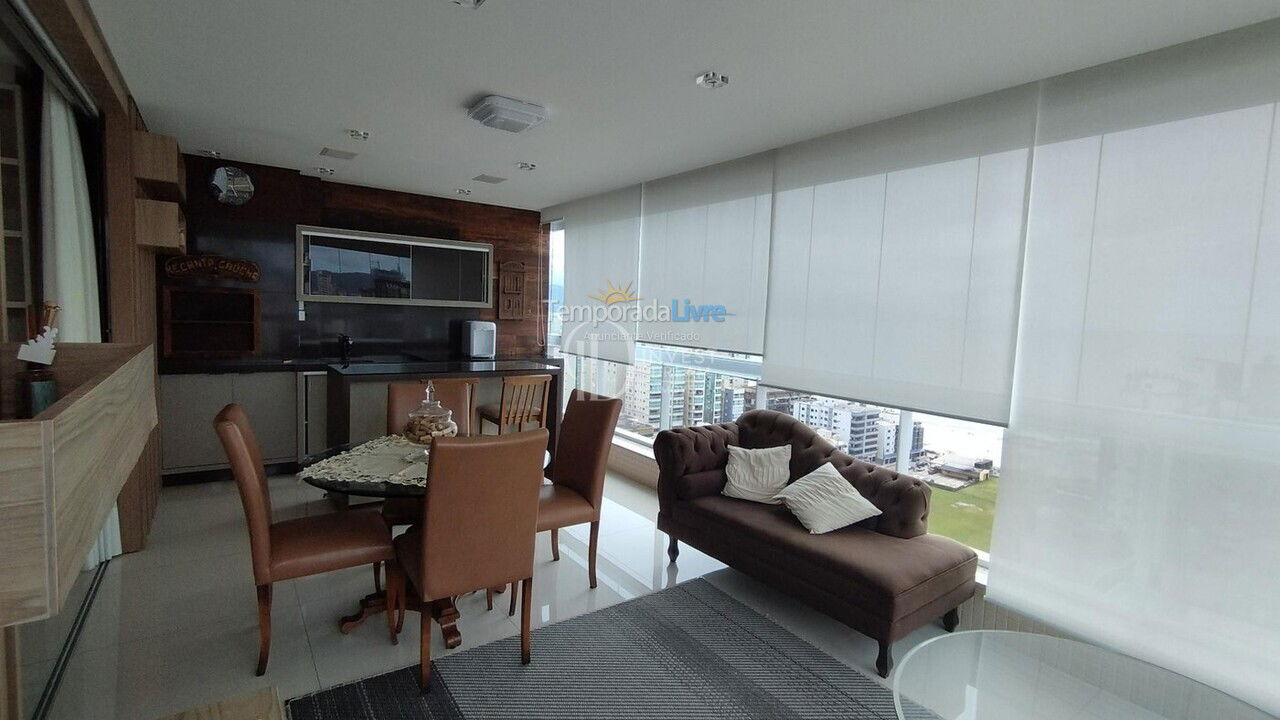 Apartamento para aluguel de temporada em Itapema (Meia Praia)