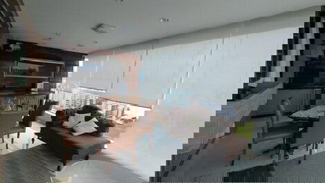 LOCAÇÃO DE TEMPORADA QUADRA MAR