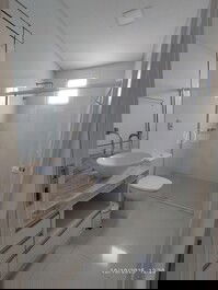 VACATION RENTAL ONE BLOCK FROM THE BEACH