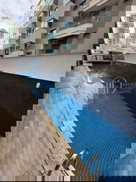 Furnished apartment accommodates up to