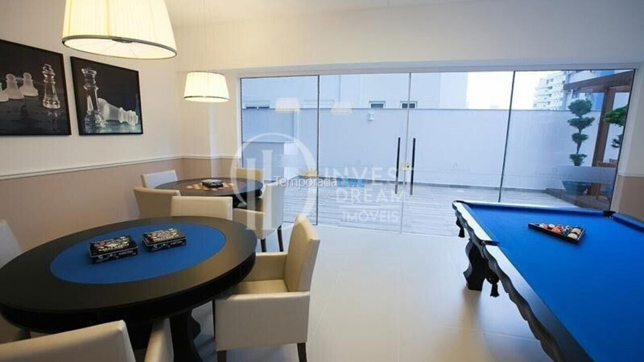 Apartment for vacation rental in Itapema (Meia Praia)