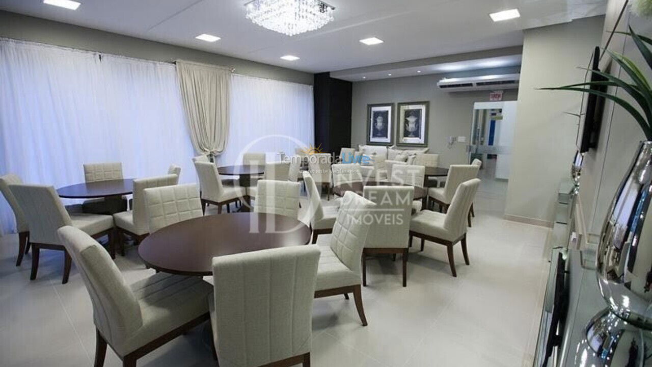 Apartment for vacation rental in Itapema (Meia Praia)