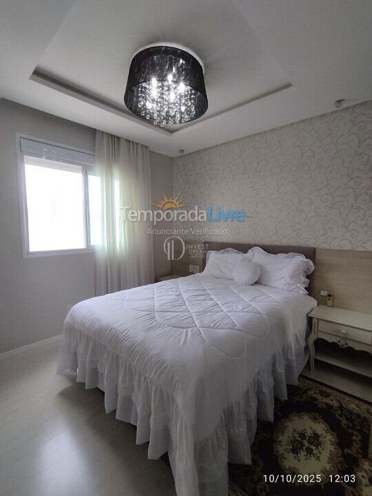 Apartamento para aluguel de temporada em Itapema (Meia Praia)