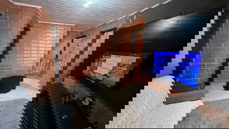 House in Perequê with 4 bedrooms