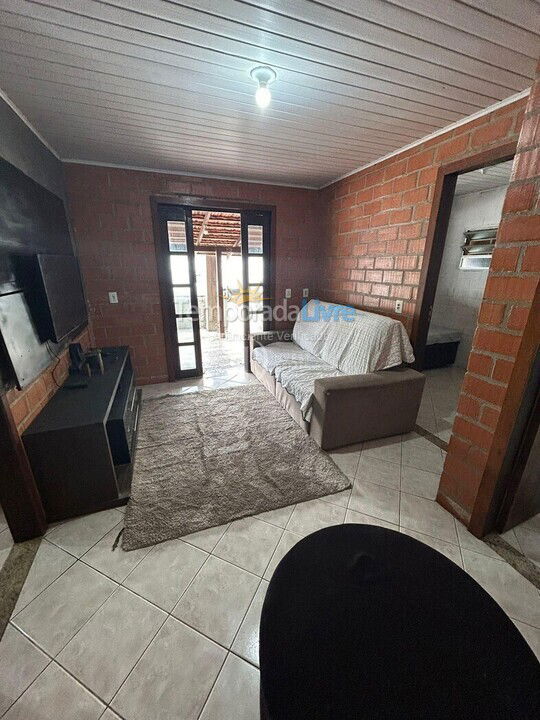 House for vacation rental in Itapema (Perequê)