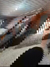 House in Perequê with 4 bedrooms