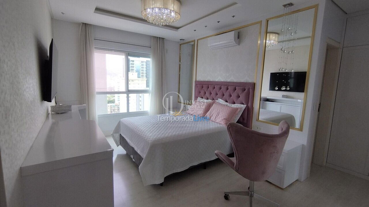 Apartamento para aluguel de temporada em Itapema (Meia Praia)