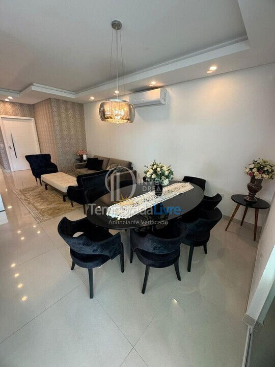 Apartment for vacation rental in Itapema (Meia Praia)