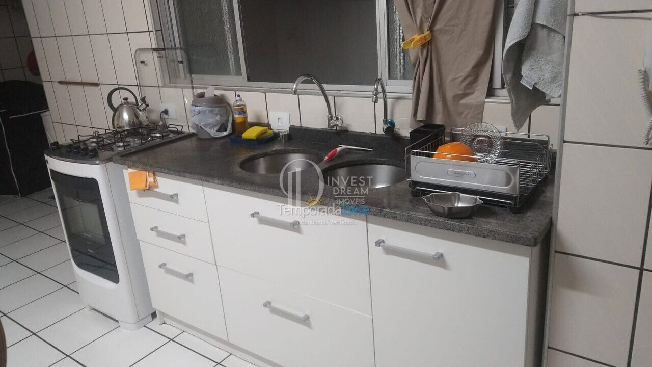 Apartamento para alquiler de vacaciones em Itapema (Meia Praia)