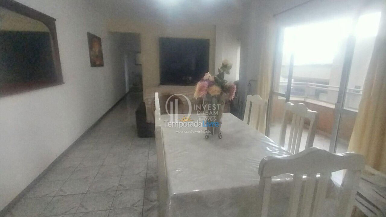 Apartamento para aluguel de temporada em Itapema (Meia Praia)