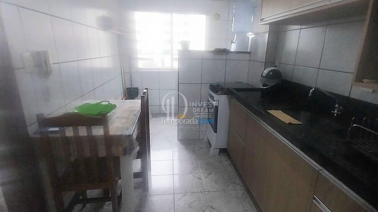 Apartamento para aluguel de temporada em Itapema (Meia Praia)