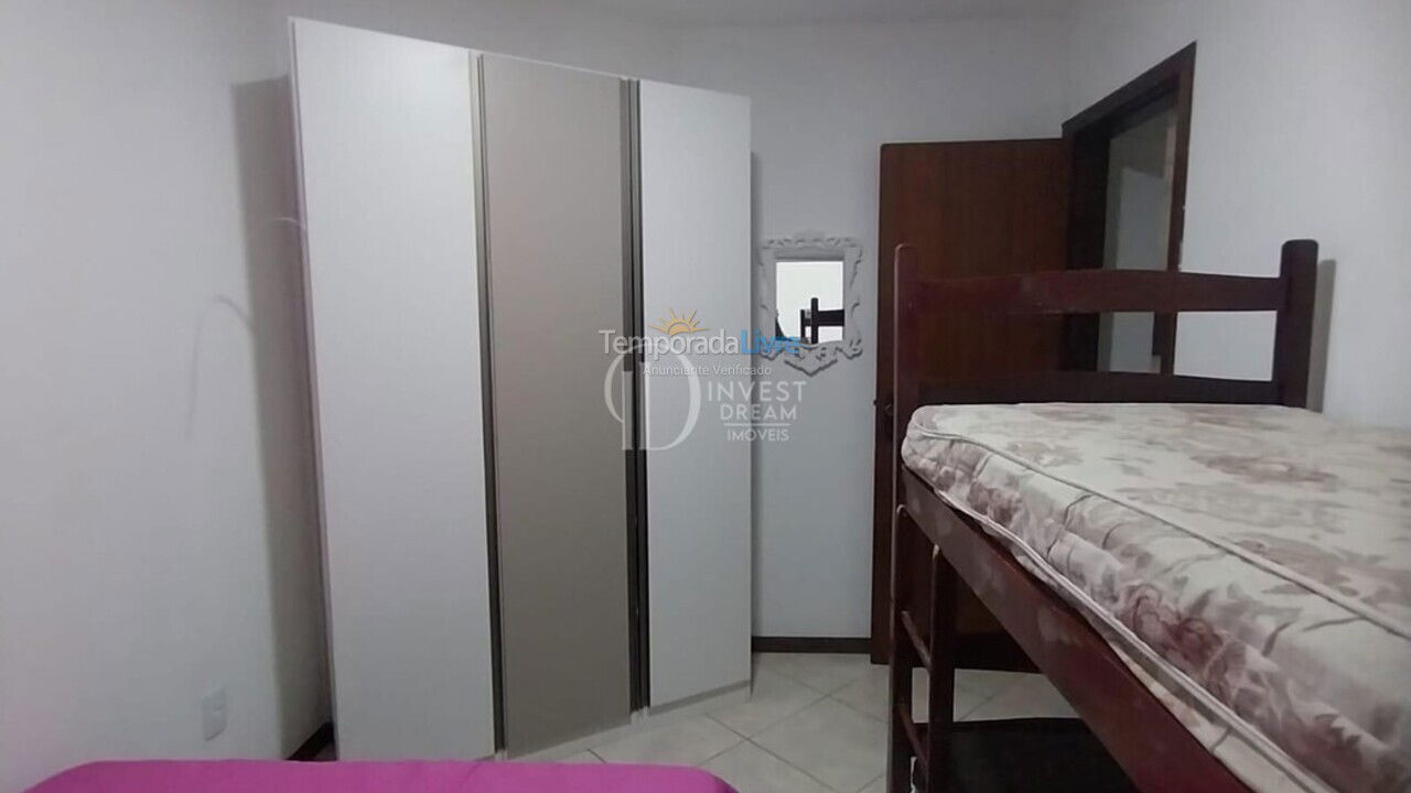 Apartment for vacation rental in Itapema (Meia Praia)