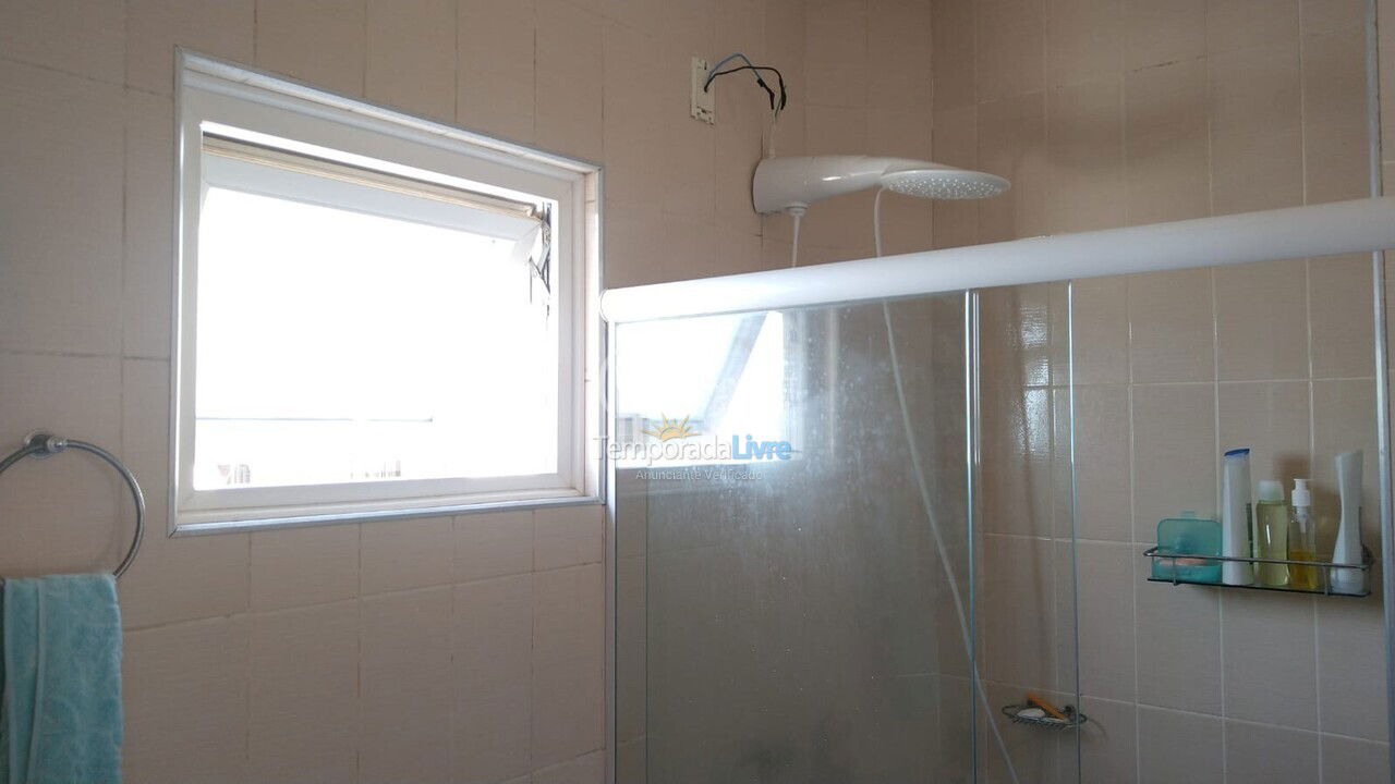 Apartamento para alquiler de vacaciones em Itapema (Meia Praia)