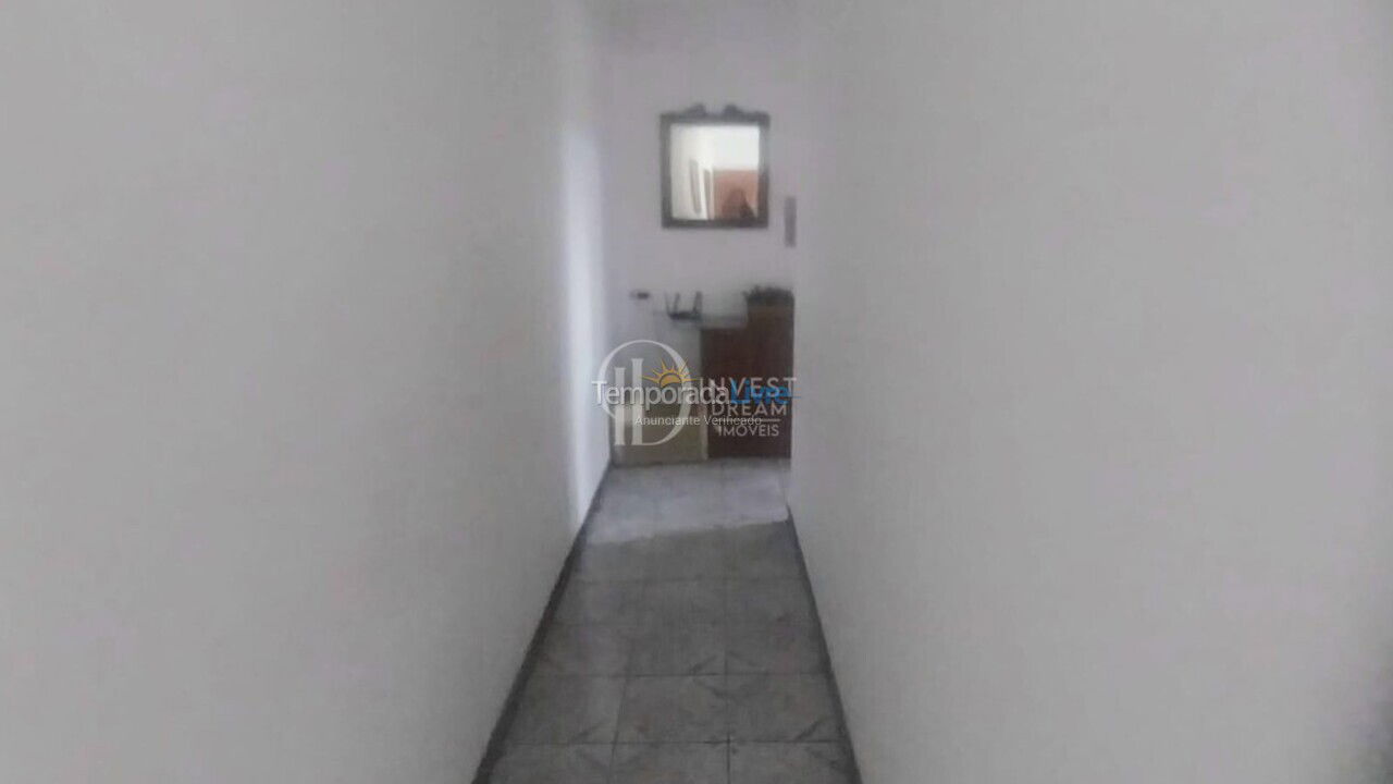 Apartamento para aluguel de temporada em Itapema (Meia Praia)