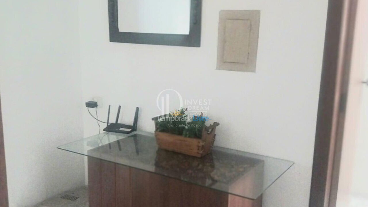 Apartamento para aluguel de temporada em Itapema (Meia Praia)